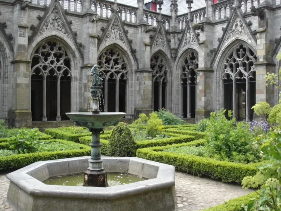 Kreuzganggarten Pandhof am Utrechter Dom