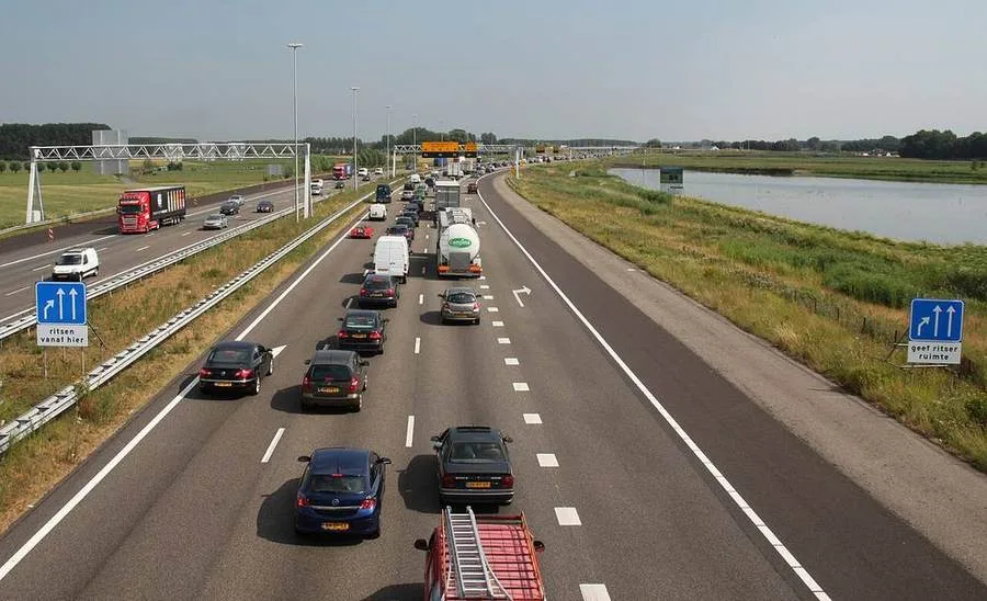 Verkehr auf der niederländischen Autobahn A2